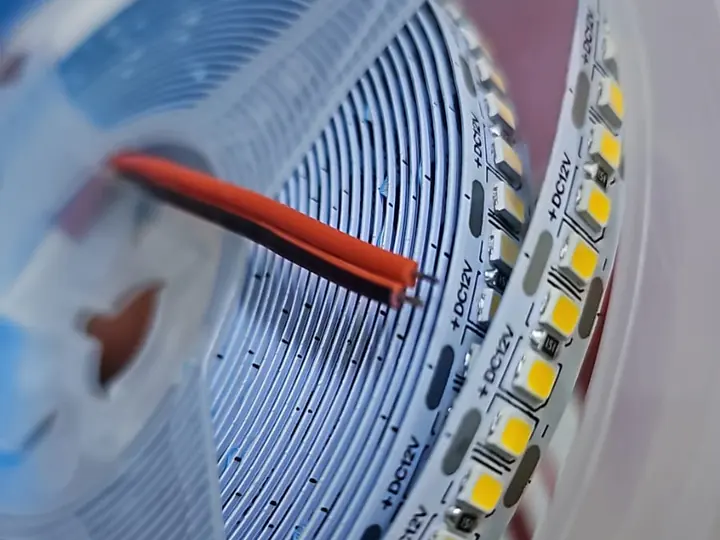 ADMAX Cool White LED Strip 2835 — 5 Metre Roll — ADMAX Dubai